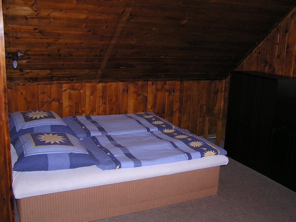 Penzion Mikes Pec pod Sněžkou Chambre photo